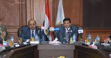 اللجنة الأوليمبية تناقش دعم طوكيو 2020 مع وزير الرياضة