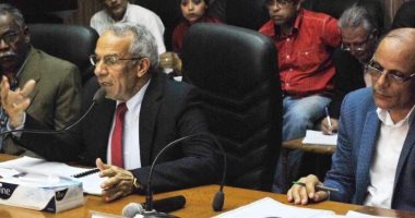 "تنفيذى شمال سيناء" يستعرض جهود تقديم الخدمات لأهالى الشيخ زويد ورفح