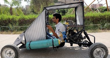 ديلى ميل تسلط الضوء على مشروع تخرج طلاب مصريين طوروا سيارة تعمل بالهواء