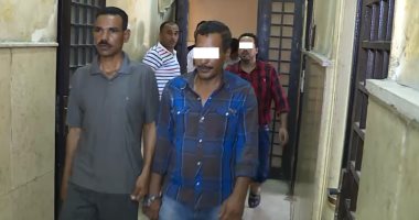 صور.. "اتقى شر من أحسنت إليه".. سائق يرتدى نقابا ويقتل رجل أعمال مسن
