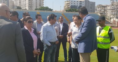 وزير الشباب والرياضة يتفقد استاد الإسكندرية التاريخى