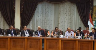 الهيئة العامة للاستثمار والمناطق الحرة تلتقى مستثمرى المنيا لحل مشاكلهم