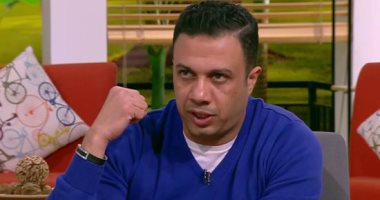 فيديو.. حمادة أنور يُنفذ تحدى البقاء فى المنزل بعد غلق الزمالك