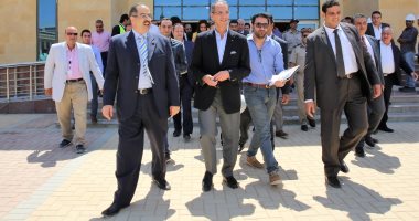 وزارة الاتصالات تدرس طرح حوافز جديدة لجذب مستثمرين للمناطق التكنولوجية