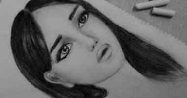 "منة" فنانة من المنيا تشارك اليوم السابع بلوحاتها الفنية