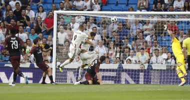 فيديو.. ريال مدريد يتقدم على ميلان 2 - 1 فى الشوط الأول بكأس البرنابيو