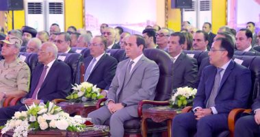 بحضور السيسى.. فيديو وصور.. بدء حفل افتتاح قناطر أسيوط الجديدة بقراءة القرآن الكريم