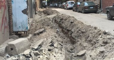 صور.. قارئ يشكو من ترك شارع جعفر والى فى المطرية بلا رصف