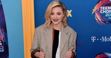 تعرف على "أشيك" 4 نجمات بحفل Teen Choice Awards لعام 2018  