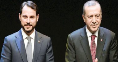 "الليرة" تفقد نصف قيمتها منذ تولى صهر أردوغان وزارة المالية