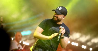الدوزى يشارك فى مهرجان الشواطئ بمضيق المغرب