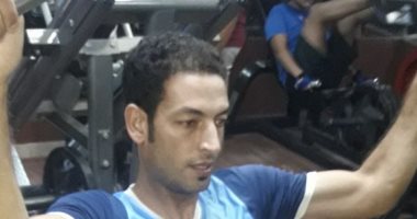 صور.. وائل فراج يستعد للشرق السعودى بتدريبات فى الجيم