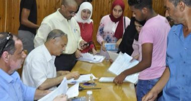 مكتب تنسيق جامعة قناة السويس يستقبل 1600 طالب وطالبة بتنسيق الدبلومات الفنية