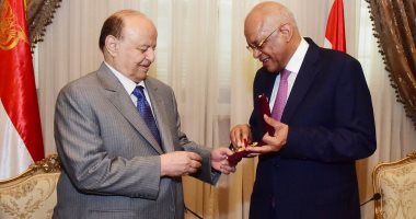 صور.. على عبد العال يستقبل الرئيس عبد ربه منصور .. ويؤكد دعم مصر لليمن