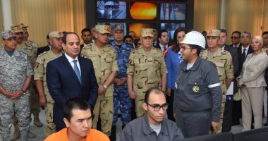 صور.. السيسى يعلن طرح نسبة من أسهم شركات الأسمنت الجديدة المملوكة للدولة بالبورصة