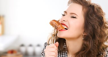 طرق من الطبيعة لتسهيل الهضم بعد الأكل الثقيل