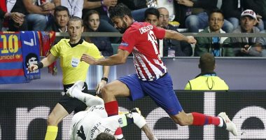 جماهير ليفربول تشمت فى راموس بعد علقة كوستا.. صور