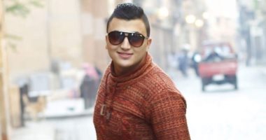 فيديو.. طبيب يتعدى على مريض بمستشفى جامعة القناة.. و"غراب" يحيله للتحقيق