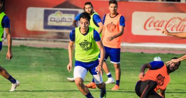 شوقى غريب: طاهر وفتوح وأكرم توفيق نجوم ودية المنتخب الأولمبى وروسيا