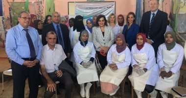 صور.. نائب وزير الزراعة ومحافظ أسوان يتفقدان المشروعات السمكية