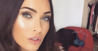 بملابس مثيرة نجمة هوليود ميجان فوكس تروج لفيلمها الجديد.. (صور)