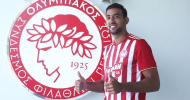 كوكا دليل شيكابالا فى اليونان .. أقرأ التفاصيل