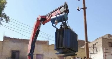 تعرف على مجهودات كهرباء الأقصر لرفع كفاءة عدد من المحولات بالمدن المختلفة
