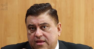 الليلة..الإعلامى معتز الدمرداش يستضيف الشيخ زين محمود بـ"آخر النهار"