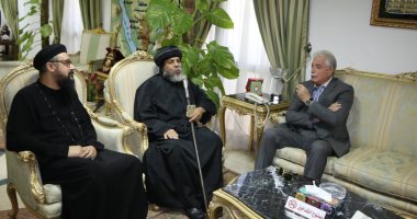 الأنبا أبولو يهنئ محافظ جنوب سيناء بعيد الأضحى المبارك