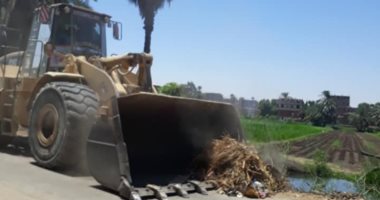 صور.. حملات نظافة وإزالة تعديات بالأقصر قبل عيد الأضحي المبارك