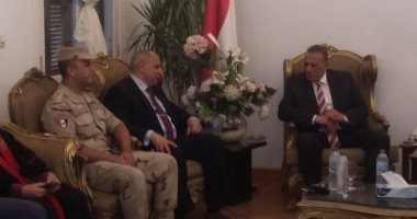 صور.. مدير أمن الجيزة يقدم التهنئة للمحافظ بمناسبة عيد الأضحى