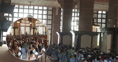 فيديو وصور..احتفالات عيد الأضحى بكوالامبور.. ارتداء الملابس التقليدية والتجمع بالمساجد أبرز سمات العيد بماليزيا.. "اليوم السابع" يرصد الاحتفالات من مسجد "بوترا جايا"..والأهالى يصلون ثم يذبحون الأضاحي مع أقاربهم