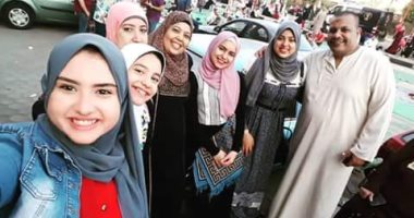قارئة تشارك اليوم السابع بسيلفى عائلى بفرحة العيد
