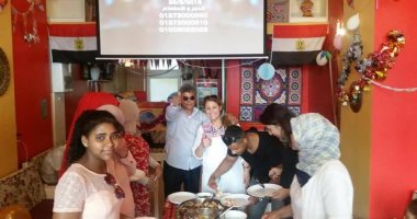 صور.. اللحمة الضانى والفتة المصرى تجمع المصريين على مائدة العيد فى ألمانيا