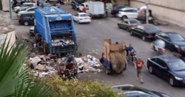 قارئ يشكو من تحول شارع أسوان بمصر الجديدة إلى مقلب قمامة 