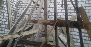 صور.. إصابة سيدة وطفل فى انهيار منزلهما بمدينة بنى سويف