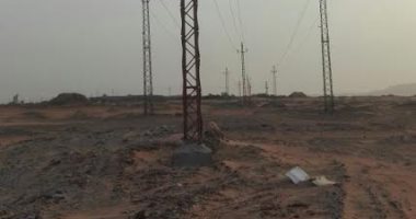 إزالة تعديات كهرباء الهوائى على المساكن بالوادى الجديد بتكلفة 4,5 مليون جنيه