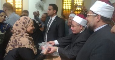 صور.. وزير الأوقاف: 37 مليون جنيه حصيلة صكوك الأضاحى حتى الأسبوع الماضى