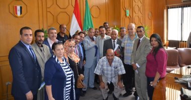 محافظ الإسماعيلية يستقبل ممثلى القوى السياسية والشعبية بالمحافظة