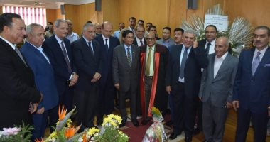فيديو.. وزراء سابقون ومحافظ الشرقية يحضرون مناقشة رسالة دكتوراه بجامعة الزقازيق 