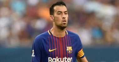 بوسكيتس ينتظر الظهور الـ500 مع برشلونة أمام أتلتيكو مدريد 
