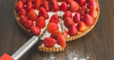 طريقة عمل تارت المانجو والفراولة
