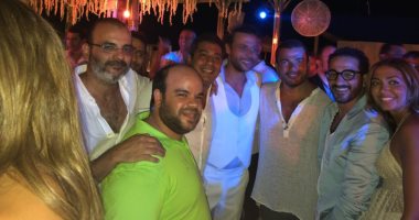 شاهد.. 8  صور جديدة من حفل زفاف محمد إمام 