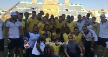 مضوي يجتمع بنجوم الاسماعيلي قبل مواجهة الطلائع .. تعرف علي السبب