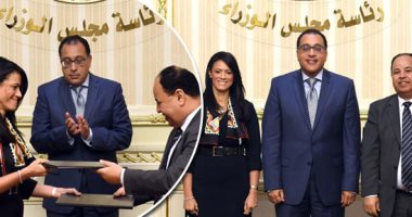 جهود وزيرة السياحة تؤتى ثمارها.. بروتوكول الضرائب العقارية على الفنادق يحظى بإجماع كافة الأطراف..غرفة المنشآت الفندقية: راعى مصالح أصحاب الفنادق ويحل أزمة استمرت سنوات.. طريقة احتسابها سهلة ولا تسمح بأى تقديرات