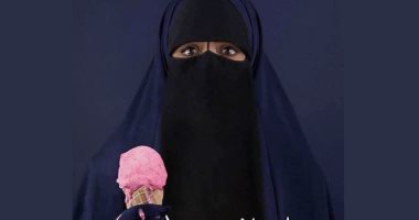 فتاة منتقبة بطلة فيلم "ما تعلاش عن الحاجب"