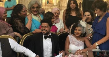 خناقة بين ناهد السباعى وزوجها تلغى حفل الزفاف