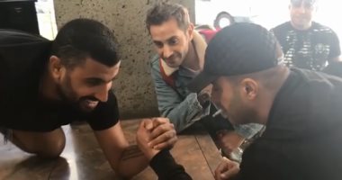 فيديو.. "رست" بين أحمد السقا والمخرج محمد سامى.. ياترى مين يفوز؟