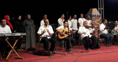 صور.. "الأقصر للموسيقى العربية" تبدع بالأغانى والأناشيد الوطنية التاريخية