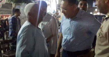 صور.. محافظ الشرقية يتفقد شوارع الزقازيق للوقوف على مستوى النظافة والإشغالات